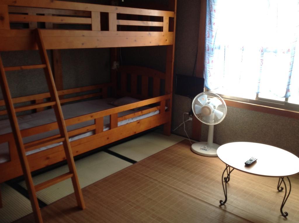 Buddha Guest House Shirahama Onsen Стая снимка
